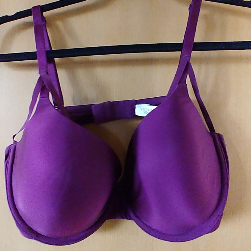 Victoria's Secret Lined Demi bra